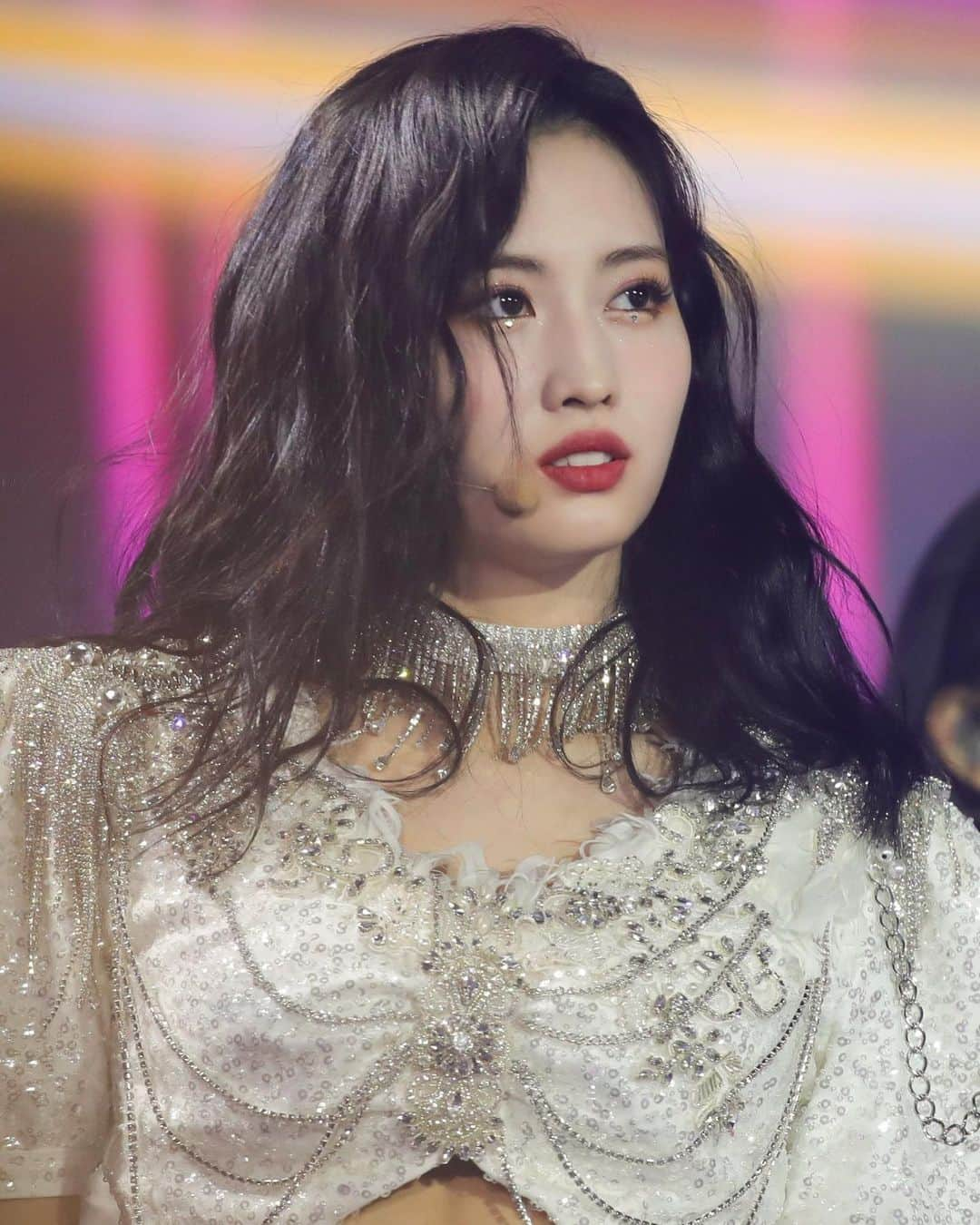 モモさんのインスタグラム写真 - (モモInstagram)「♡ [Fantaken] 191227 - 2019 KBS Gayo Daechukje -  #MOMO #트와이스 #모모 #平井もも #もも #TWICE ©️mostar, peach ade」12月28日 22時44分 - momojype