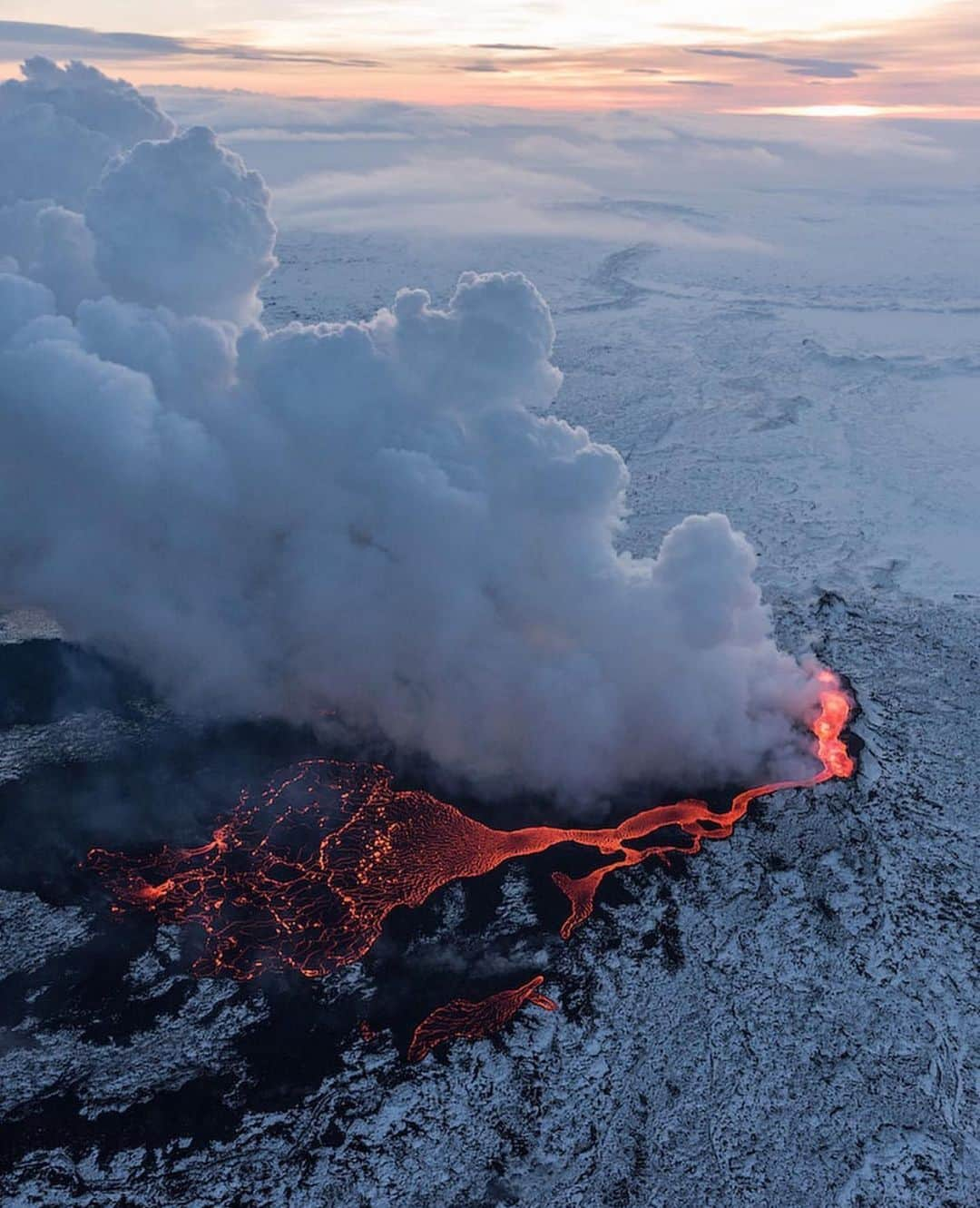 Wonderful Placesさんのインスタグラム写真 - (Wonderful PlacesInstagram)「Follow ✨@iuriebelegurschi✨ for amazing posts of Iceland!!! Follow ✨@iuriebelegurschi✨ . #wonderful_places for a feature 💚」12月28日 22時56分 - wonderful_places