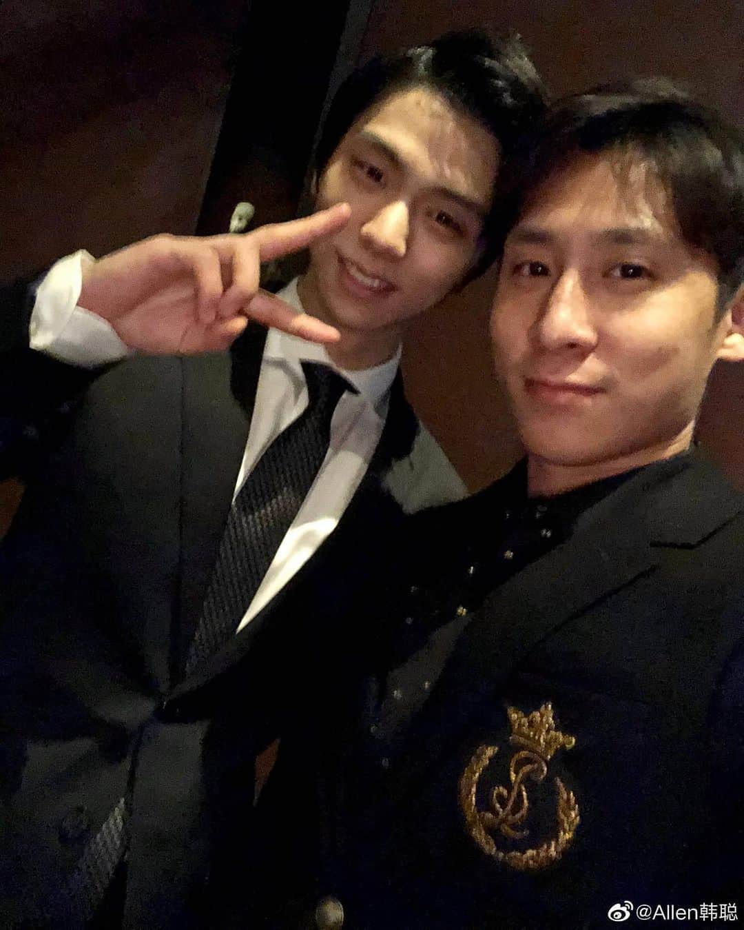 羽生結弦さんのインスタグラム写真 - (羽生結弦Instagram)「ハンくんのWeiboより✌🏻 https://m.weibo.cn/status/4454503002732756? #羽生結弦 #yuzuruhanyu #韓聰 #conghan #figureskating #figureskater」12月28日 23時16分 - yuzu_kanami