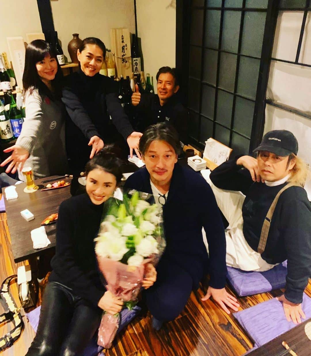 加藤章太郎さんのインスタグラム写真 - (加藤章太郎Instagram)「Thank you ☺︎ 大好きなみんなに諸々お祝いをしてもらい、幸せなひとときでした #happy#thankyou#friends#dinner」12月28日 23時24分 - __shotaro__