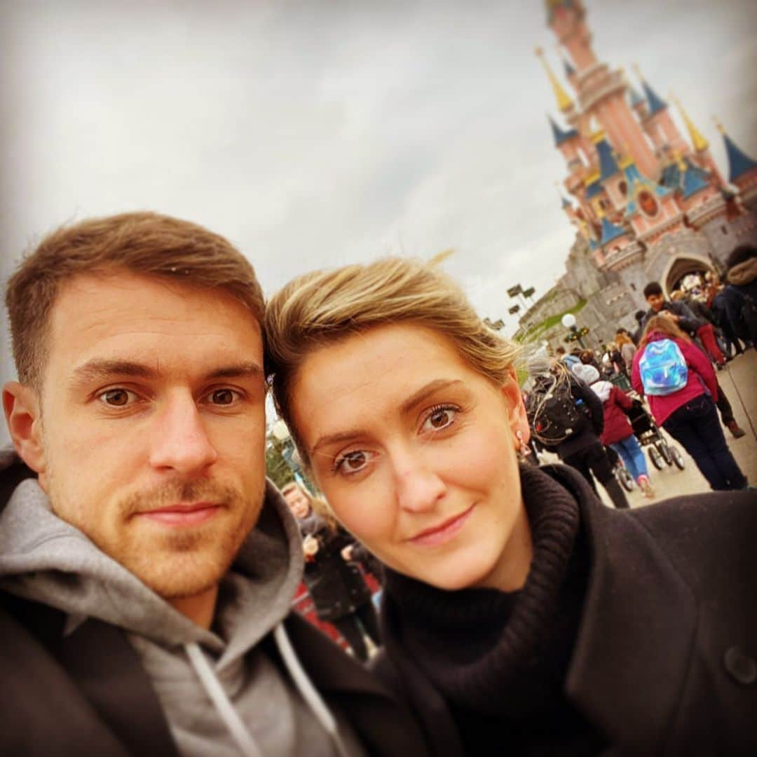 アーロン・ラムジーさんのインスタグラム写真 - (アーロン・ラムジーInstagram)「Good times in Paris. Thanks for all the birthday messages ❤️」12月29日 0時30分 - aaronramsey