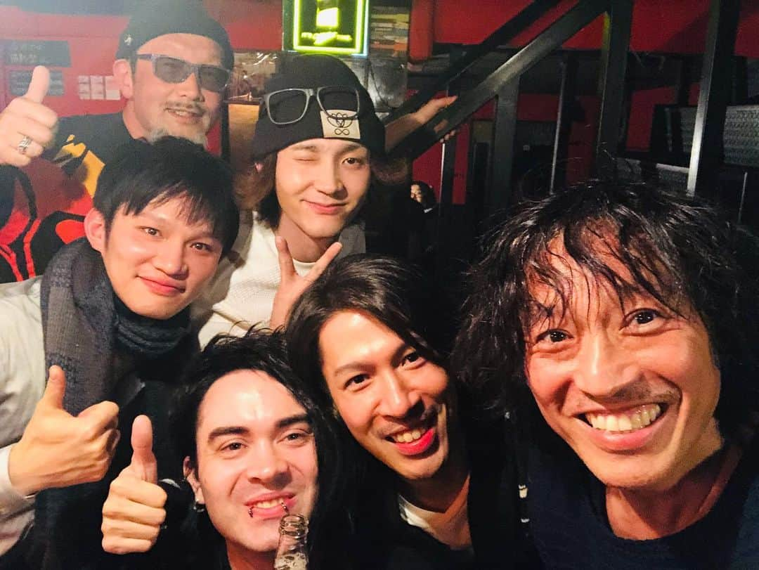 日野賢二さんのインスタグラム写真 - (日野賢二Instagram)「Fun nite:we started off w/ Chris Peppler gig @Bow Haus w/Henrik ,Takayuki,then to Alfie Yusuke,Shibaryo: then RPM w/Mak Daddy,Hank,Yorie,Akira,Gino&Takayuki^ ^  Good Night!」12月29日 0時56分 - jinobass