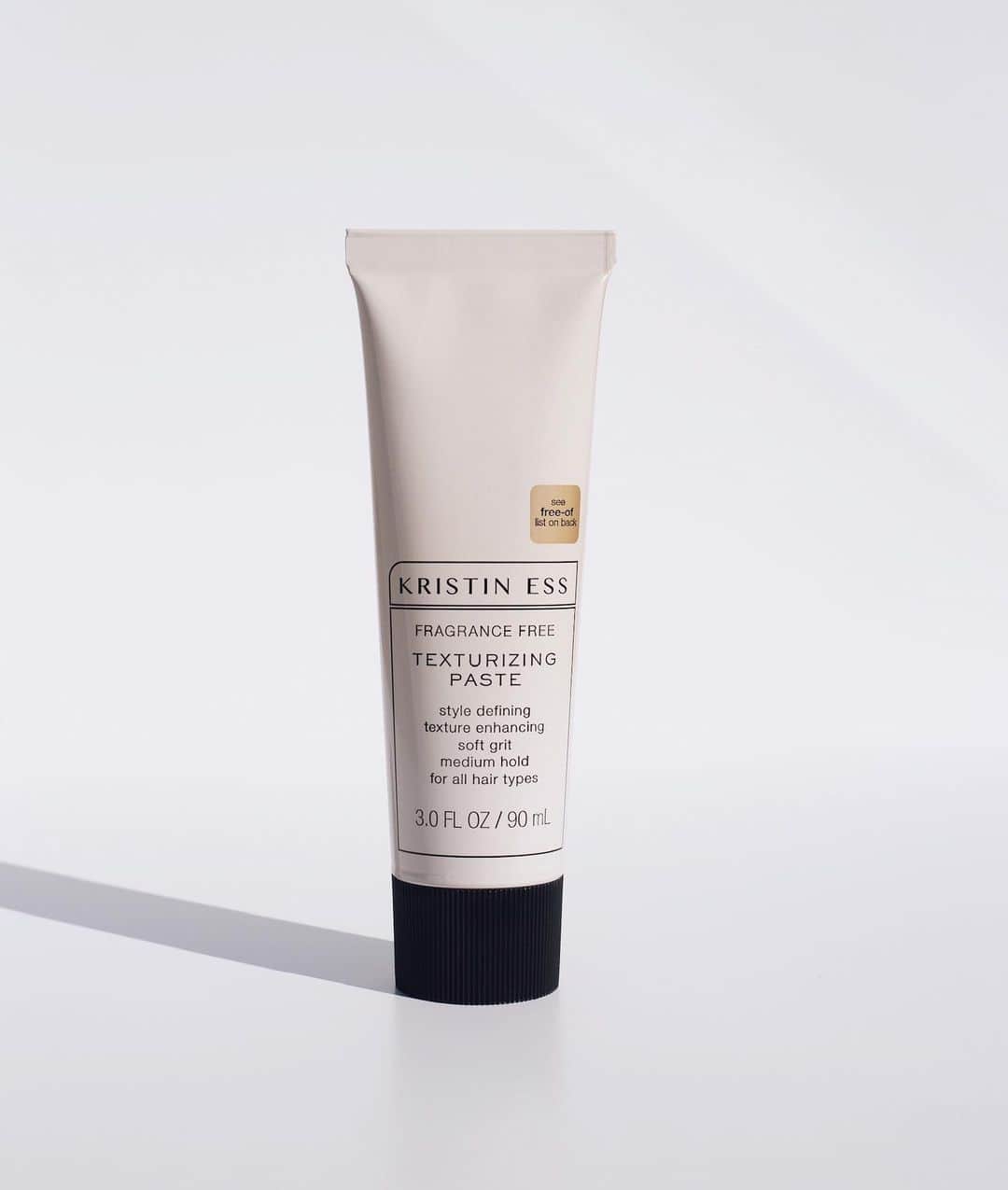 Kristin Essのインスタグラム：「TEXTURIZING PASTE⁣⁣ ⁣⁣ So what’s the difference between this and Soft Shine Grooming Cream? 🤔 Long story short, this Texture Paste gives you a bit of hold + a soft gritty texture whereas the Soft Shine Grooming Cream doesn’t give you hold or gritty texture. I knew I needed a texture boosting product in this collection and that’s exactly what this is! 💆‍♀️💆‍♂️I’d say it’s closest in comparison to the Soft Matte Pomade in the black jars however it’s fragrance free. Use this as a finishing product on air dried or heat styled hair. ⁣ ⁣ •fragrance free⁣⁣⁣⁣ •silicone free⁣⁣⁣⁣ •sulfate free⁣⁣⁣⁣ •phthalate free⁣⁣⁣⁣ •paraben free ⁣⁣⁣⁣ •gluten free⁣⁣⁣⁣ •cruelty free + vegan⁣⁣⁣⁣ •color + keratin safe⁣⁣⁣⁣ ⁣⁣⁣⁣ Launches on Target.com + in @target stores tomorrow 12.29.19」