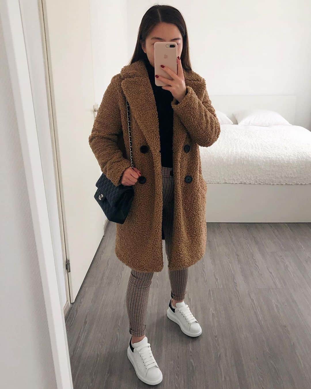 Angel™さんのインスタグラム写真 - (Angel™Instagram)「OOTD. Which outfit would you add to your shopping list? Credit @pinnieapple #americanstyle #winterfashion #winteroutfits #onlineshopping #sweater ❤️ #asaqueen」12月29日 11時26分 - americanstyle