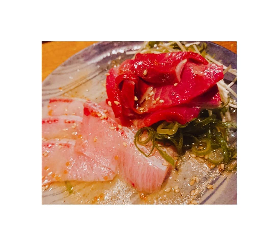 さとう珠緒さんのインスタグラム写真 - (さとう珠緒Instagram)「二件目どうするのロケで行った居酒屋さん保月🍶  美味しかったから先日プライベートでも🍺  ぶりと、せりの鍋、すき焼きの天ぷら、とかとかBuono!  お久しぶりのメイクかずさん、デレクター高橋さん、美容家の玲さんと🍴  良い１日を～🌈 #保月」12月29日 11時45分 - tamao_satoh