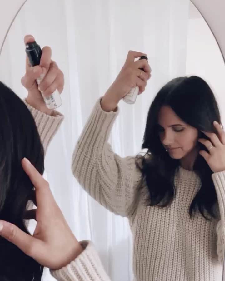 Kristin Essのインスタグラム：「Who’s ready for the full breakdown on each of the new FF products? I’m ready to tell you about every single one. I’ll be posting them throughout the day today, trying NOT to clog your feed 😬 Check the main page later today if you just want to see them all in one place. This is a sneak peek at the Non-Aerosol Dry Shampoo which I see many of you have already found on your local @target shelves. Keep in mind these technically launch tomorrow but some stores might put them out a week early or a week late. Be sure to check your Target app before you make the trip! 🤍」