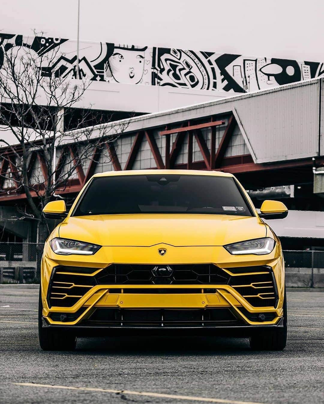 Kik:SoLeimanRTさんのインスタグラム写真 - (Kik:SoLeimanRTInstagram)「Lamborghini Urus!  Photos by @zuumy  Owner @chino__boca」12月29日 5時03分 - carinstagram