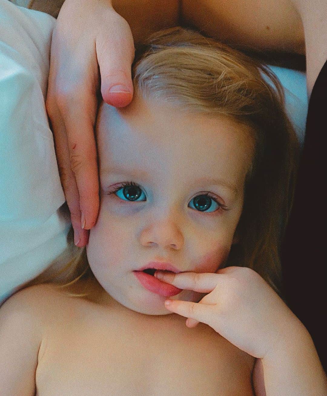 マックルモアーのインスタグラム：「My baby ❤️」