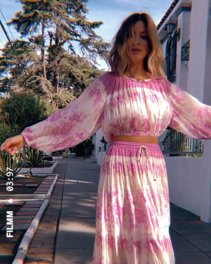 ブルーライフのインスタグラム：「saturday’s in new @spell 💗✨🌸」