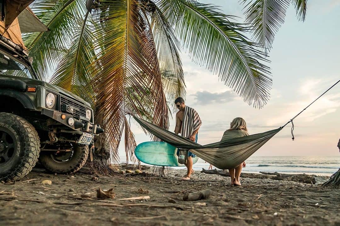 Costa Sunglassesのインスタグラム：「Room with a view. #SeeWhatsOutThere #BornOnTheWater」