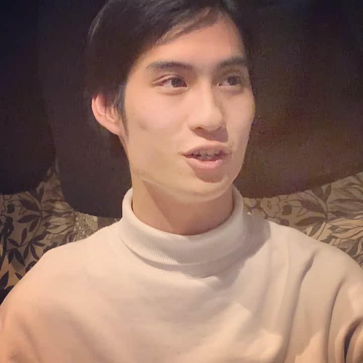 岩義人のインスタグラム：「おはよしと 明日の岩三歩の稽古してきまうす  とっても充実イベントになると思うので、是非遊びに来て欲しいです！  チケットは事務所にメールしでお取り置きもできます！ info@office3rock.com」