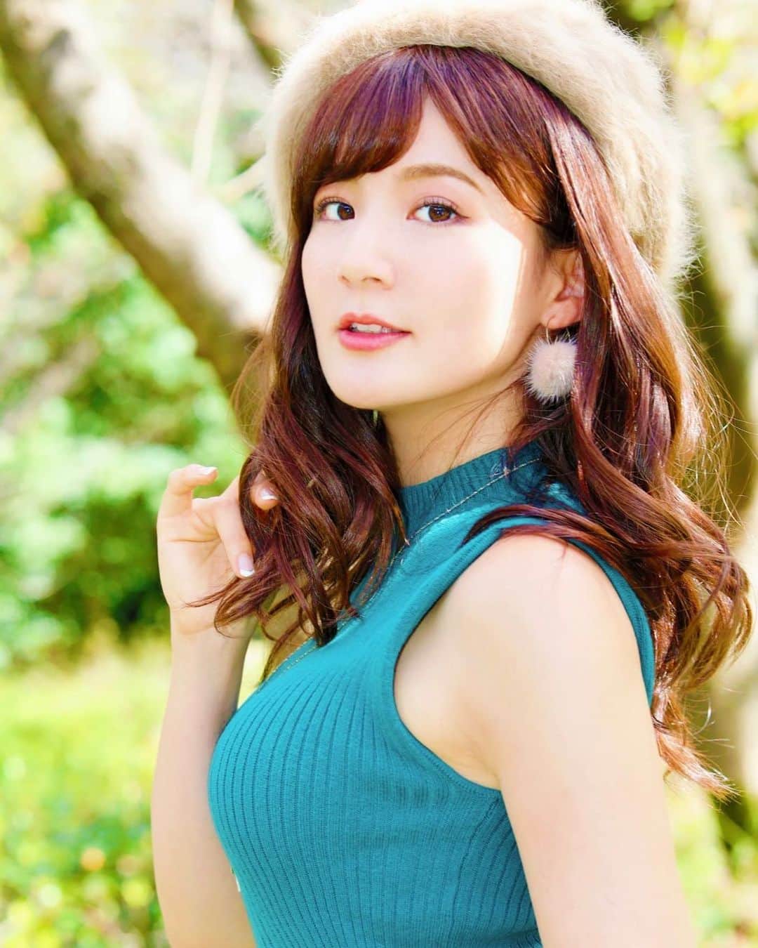 那津あやこのインスタグラム：「🌟2020年最初の予定🌟﻿ ﻿ ﻿ ■1/4(土) ﻿ エモーション撮影会in名古屋🍤﻿ ﻿ （※初の振袖撮影会もあるよ‼️）﻿ ﻿ 予約はこちら⬇︎⬇︎﻿ https://emotion-c.com/schedule/nagoya/20200104na.html﻿ ﻿ ﻿ ■1/10(金)〜12 (日)﻿ オートサロン（※ブースはまだ秘密🤫❤️）﻿ ﻿ ﻿ ﻿ 今のところ告知ができるのは以上です💁‍♀️✨﻿ また随時アップをしていくので、﻿ Twitterもフォロー宜しくお願いします🐱💕﻿ ⬇︎⬇︎﻿ @ayako_natsu﻿ ﻿ ﻿ ﻿ #那津あやこ #あやや #rq #racequeen #レースクイーン #モデル #タレント #女子アナ #グラビア #sexy #smile #cute #beauty #makeup #hair #body #model #talent #撮影 #japan #instagood #glamour #fashion #japanesegirl #instagram #photography #followme」