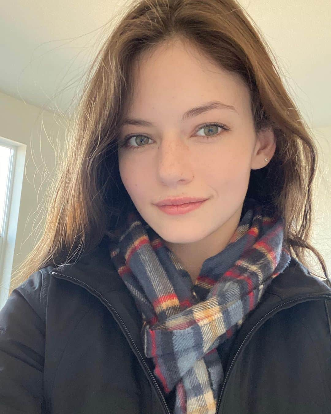 マッケンジー・フォイさんのインスタグラム写真 - (マッケンジー・フォイInstagram)「☺️」12月29日 9時36分 - mackenziefoy