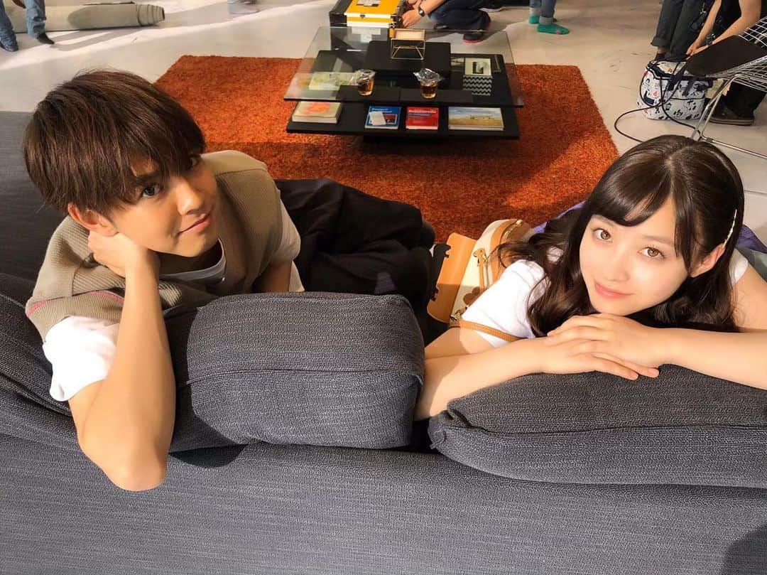 映画『午前0時、キスしに来てよ』のインスタグラム：「‪＼✨💫#2019年最後も0キス💫✨／‬﻿ ﻿ ‪2019年の締めくくりは0キス💋で✨‬﻿ ﻿ ‪▼上映劇場はこちら！‬﻿ ‪https://0kiss.jp/sp/theater.html‬﻿ ﻿ ‪すっかり年末❄️☃️‬﻿ ‪映画館🎬にお越しの際は、あたたかくしてくださいね❣️‬﻿ ﻿ ‪#午前0時キスしに来てよ ‬﻿ ‪#ゼロキス #0キス‬﻿ ‪#片寄涼太 #橋本環奈‬」