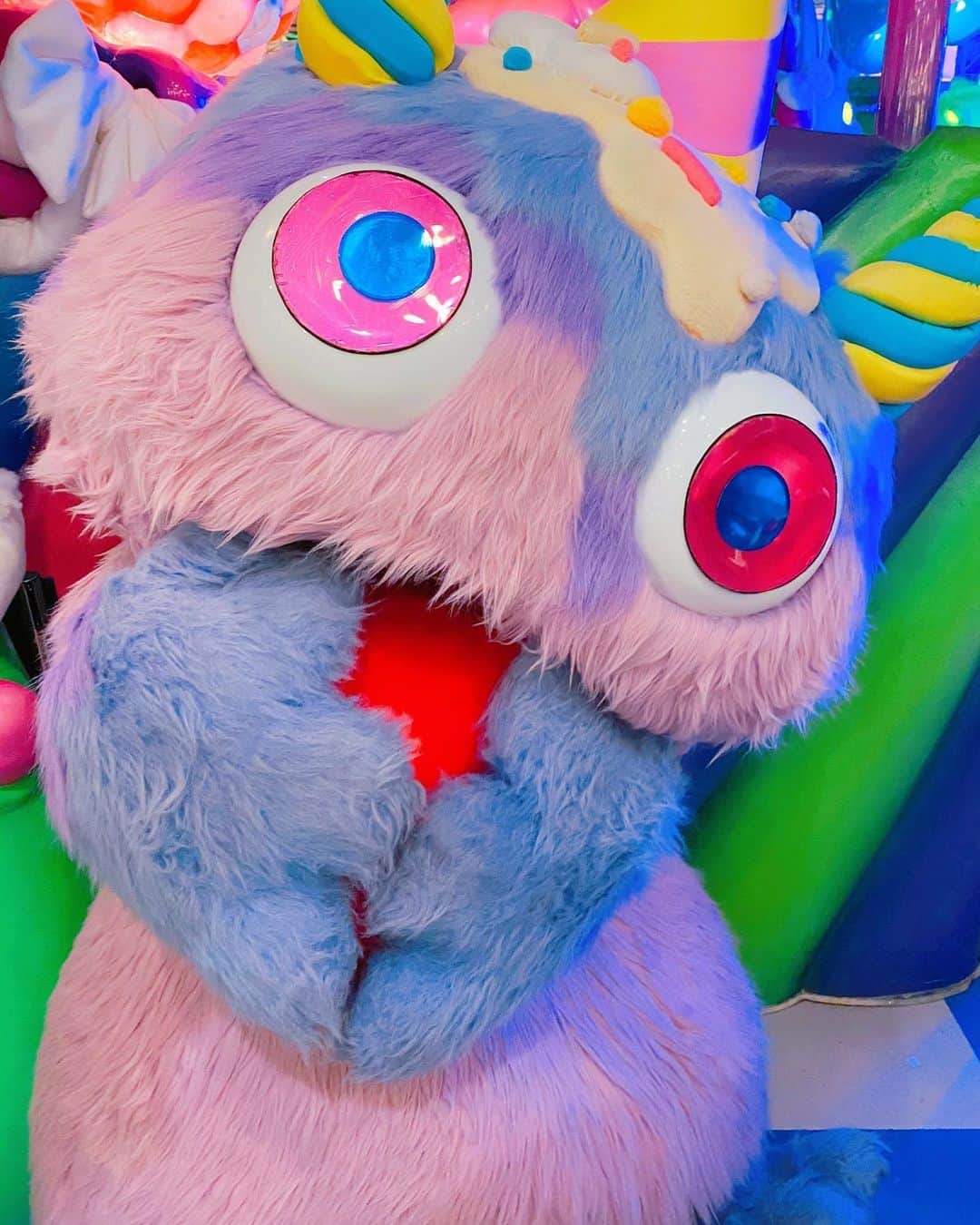 百瀬怜のインスタグラム：「あとあとKawaii monster cafeのキャラクター、チョッピーが超可愛くて最高だった（ここでもキャラヲタを発揮する） ピンショットを撮らせていただいた( ◜◡◝ )」