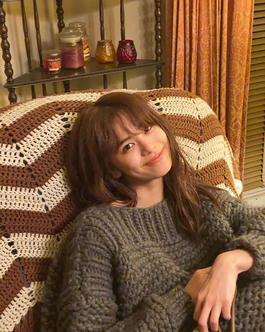 佐藤晴美さんのインスタグラム写真 - (佐藤晴美Instagram)「朝になれば、 2019年もあと2日✌️集中！  #撮影終わりに私服を📷💕 photoby @kisshomaru 😙」12月29日 20時47分 - sato_harumi__official