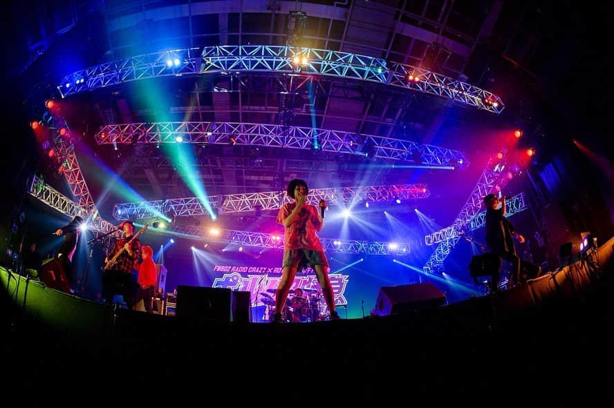 HIROSHIのインスタグラム：「FM802 RADIO CRAZY×ROTTENGRAFFTY 20th ポルノ超特急臨時大増便!! ありがとう。 photo by @ninjajon  #ROTTENGRAFFTY #ロットン #ヤバイtシャツ屋さん #coldrain #四星球 #10feet」