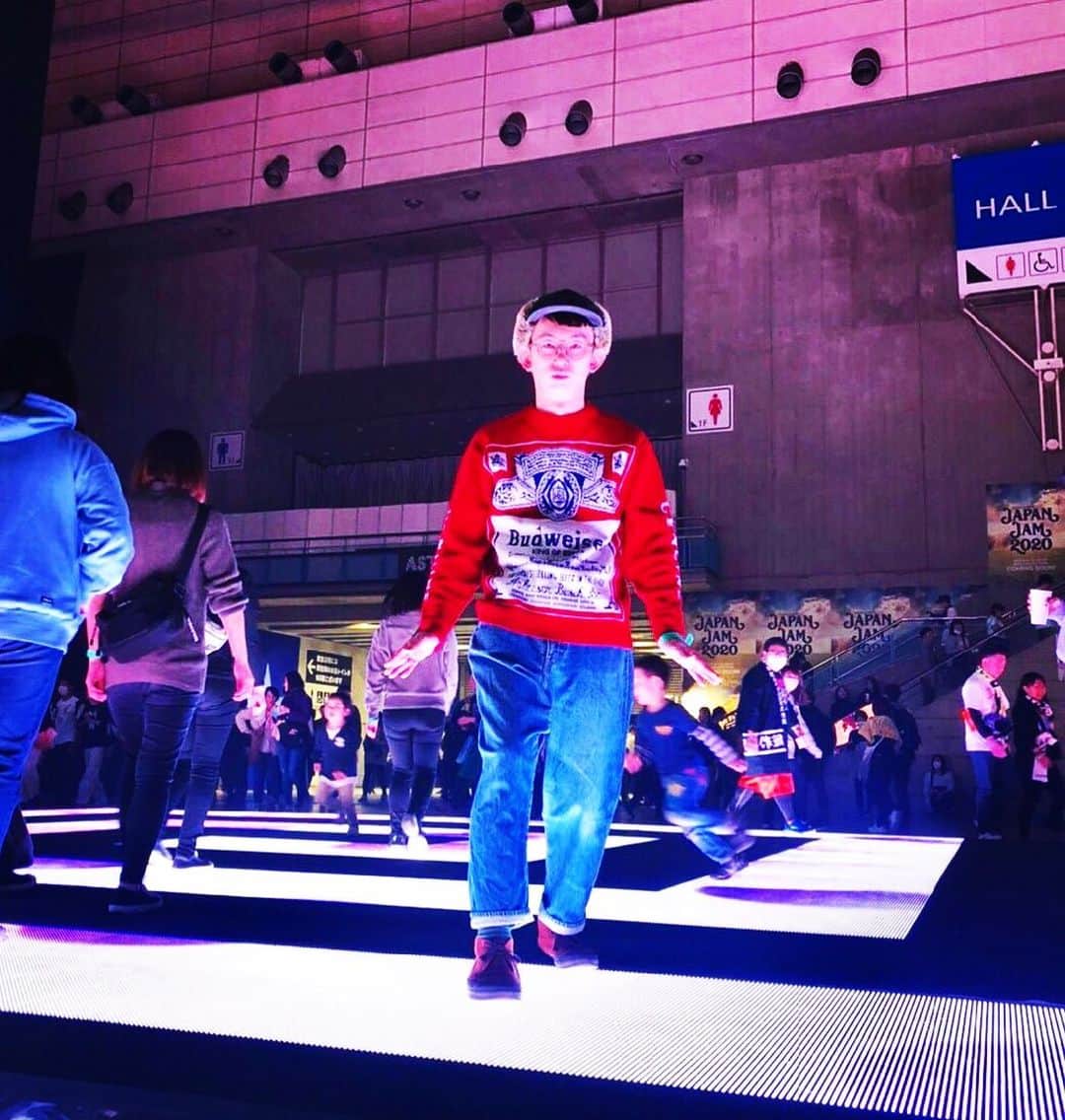 芦沢統人のインスタグラム：「着替えた  #CDJ」