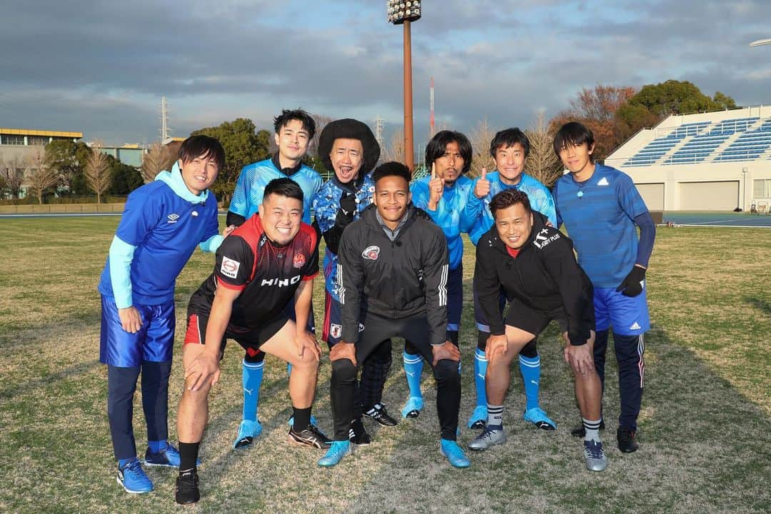 松島幸太郎さんのインスタグラム写真 - (松島幸太郎Instagram)「2020年1月2日に　「とんねるずのスポーツ王は俺だ！！」 に大西さん、バズと出演させて頂きます😎  凄すぎるメンバーを相手に楽しすぎて最高でした！  こっちも見てね〜」12月29日 13時43分 - matsudesuyo