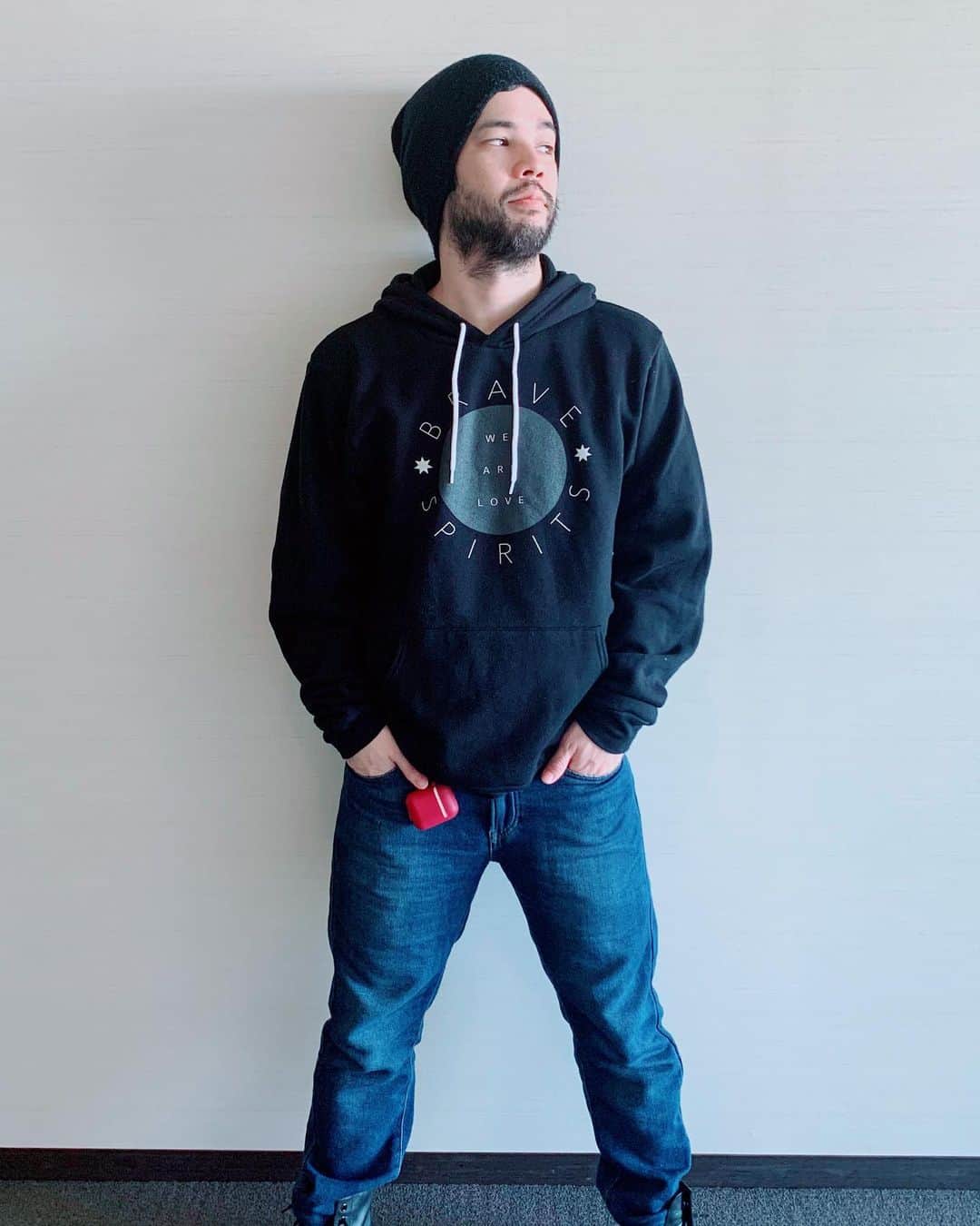 OLIVIAのインスタグラム：「Here’s my brother @jeffreylufkin sporting @wearebravespiritsapparel 🎉 🎉🎉🎉🎉🎉🎉 please follow => @wearebravespiritsapparel #consciousliving #ecofriendly #ecofriendlyfashion #ecofashion #consciousfashion #ecofriendlyproducts #ecofriendlygifts」