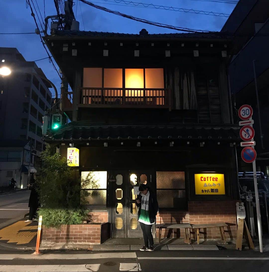 goodcoffeemeさんのインスタグラム写真 - (goodcoffeemeInstagram)「Kayaba Coffee’s last day for 2019 today - one of Tokyo’s favorites!! @vja  #goodcoffee_ueno #goodcoffee_tokyo #kayabacoffee #fuglencoffeeroasters」12月29日 17時29分 - goodcoffeeme