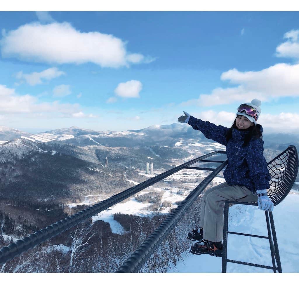 竹内里奈さんのインスタグラム写真 - (竹内里奈Instagram)「年末は家族で北海道に❄️ #トマムスキー場　新雪がふわふわ お天気も良くてとっても爽快です⛷  #スキー場　#年末旅行　#旅行好きな人と繋がりたい #アウトドア好き　#北海道旅行 #スキーウェア　#姉妹」12月29日 18時13分 - rina.takeuch