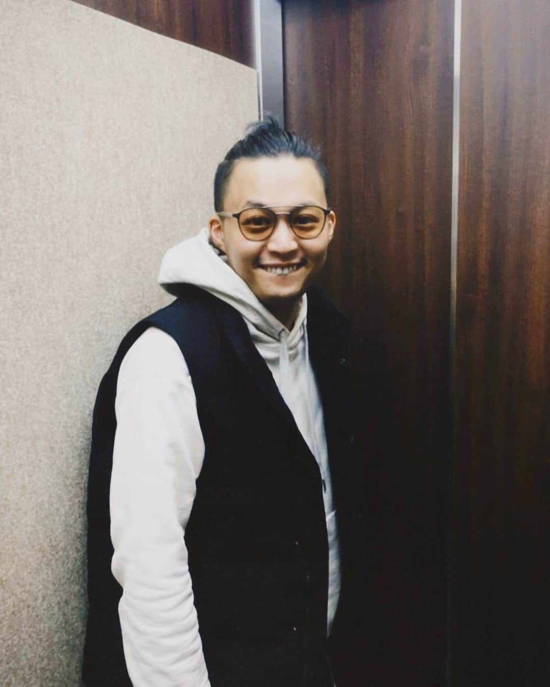 花田優一のインスタグラム：「、 とにかく笑っていこう。  #smile #lifegoeson」
