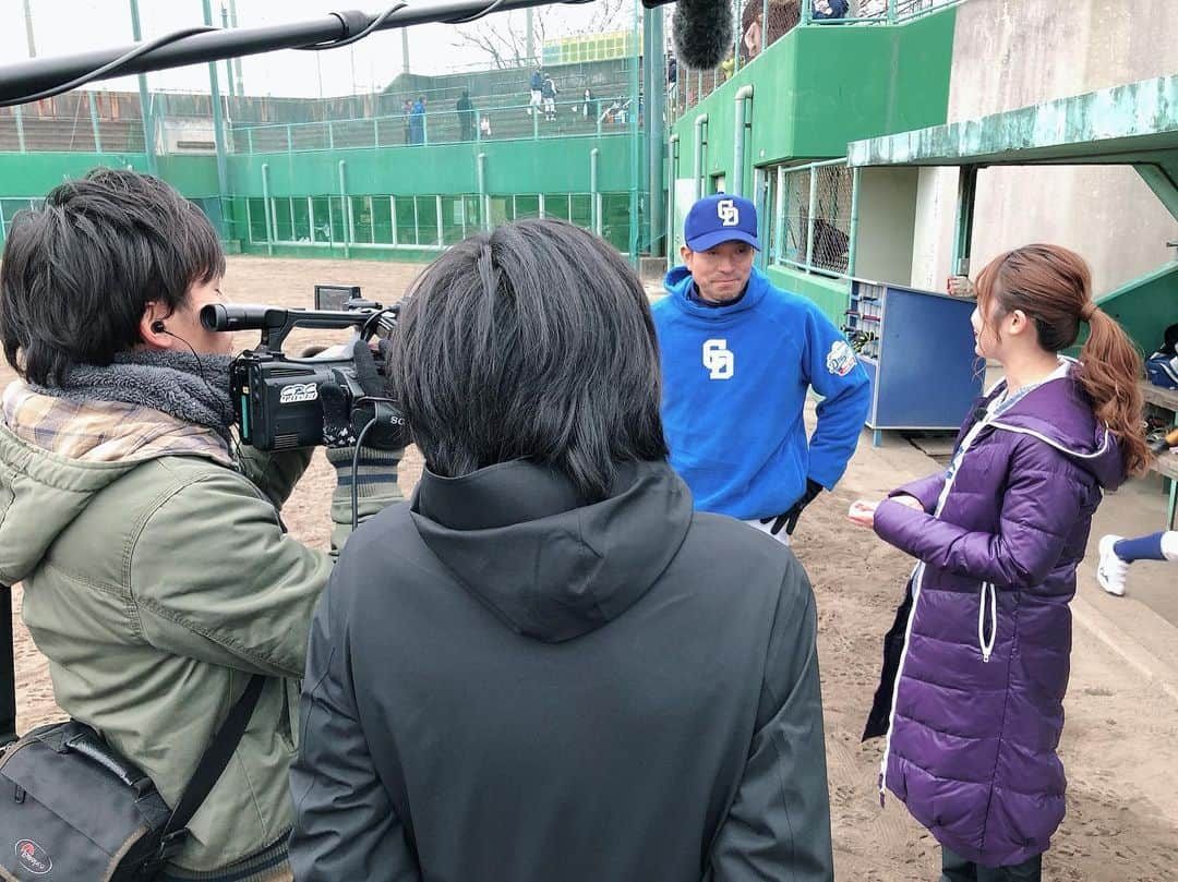 沢井里奈さんのインスタグラム写真 - (沢井里奈Instagram)「♡ . 明日19時〜中日ドラゴンズ応援番組 ｢ドラゴンズ・ナビゲート｣放送です⚾️💕💕 . ゲストは小田幸平さん🌟 . ‪12月16日に開かれた新入団発表会見‬🌹🌸 ‪記者会見の模様を全選手のコメントで‬お届け😊💕💕 . ‪凄技！では小田幸平さんが選ぶ‬ ‪2019年ベストプレイヤー⚾️✨‬ . ‪delaアツ！ではドラゴンズジュニア🌟‬ ‪12月末に札幌で開催された‬ ‪ジュニアトーナメントに向けて‬ ‪トレーニングと練習試合をこなす‬ ‪選手たち大会直前の模様をお届け💪🏻💕💕‬ . ぜひご覧下さい☺️💓💓 . #dragons #dranavi #starcat #nagoya #baseball #uniform #ootd #coordinate #fashion #instagood #instagramjapan #japanesegirl #girls #中日ドラゴンズ #ドラゴンズ #中日 #小田幸平 さん #スターキャット #キャットチャンネル #ドラゴンズ女子 #ユニフォーム #さわー野球 #沢井里奈」12月29日 18時30分 - sawairina