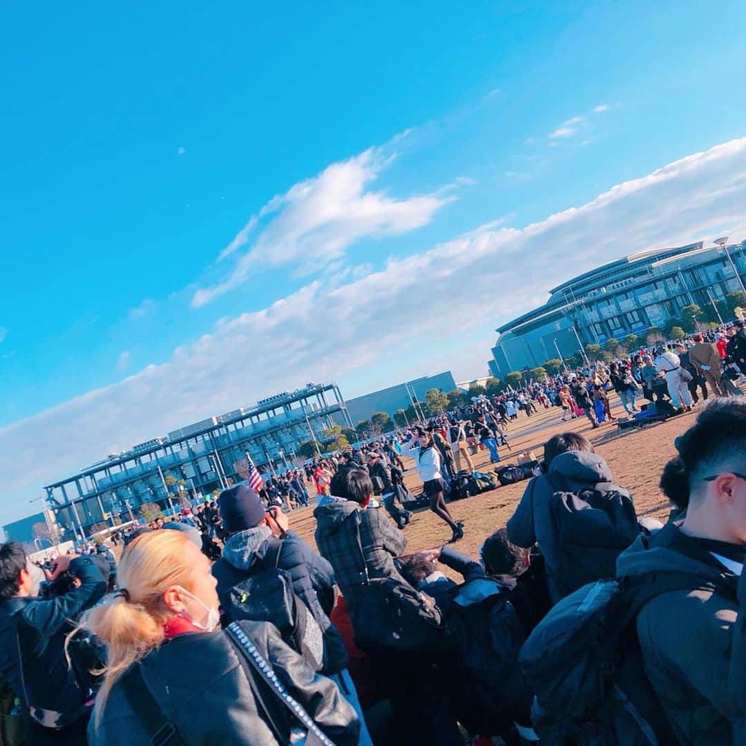 Elyさんのインスタグラム写真 - (ElyInstagram)「Cosplay Atago from Azur Lane at Comiket 97 day2. 2日目、お疲れ様でした♥︎ これからは4日目サークル参加します、よろしくお願いします！  #C97コスプレ #C97 #コミケ97」12月29日 19時29分 - eeelyeee