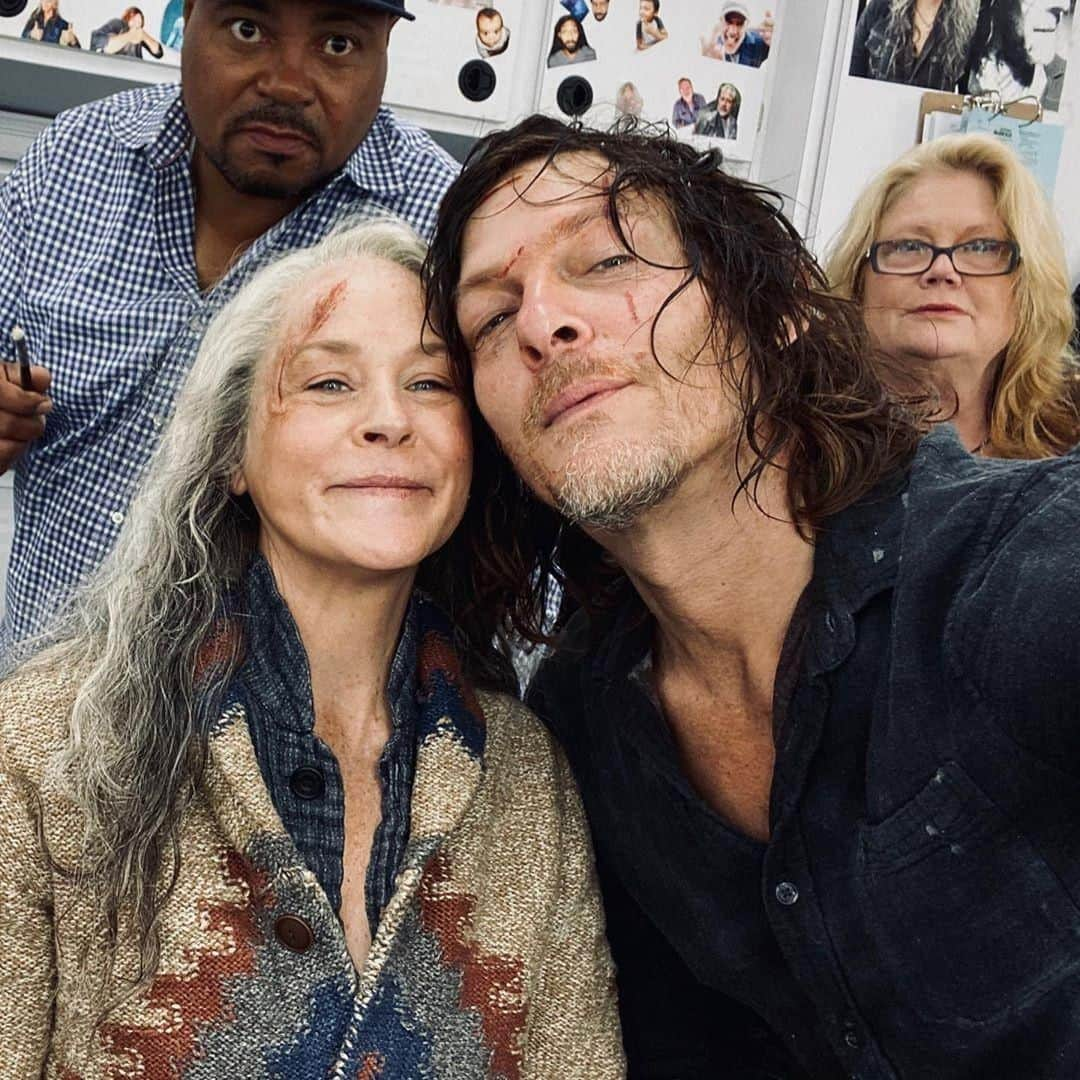 The Walking Deadさんのインスタグラム写真 - (The Walking DeadInstagram)「Caryl'ing after Christmas | 📷: @bigbaldhead」12月30日 5時00分 - amcthewalkingdead