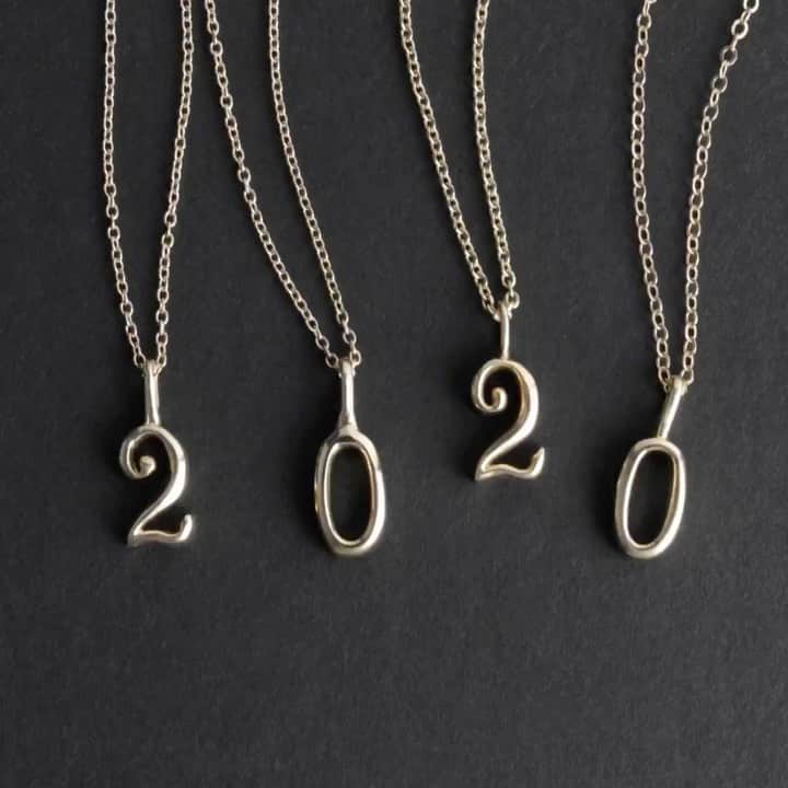 ルル フロストのインスタグラム：「The final countdown #2020 #lulufrostcode #finejewelry」