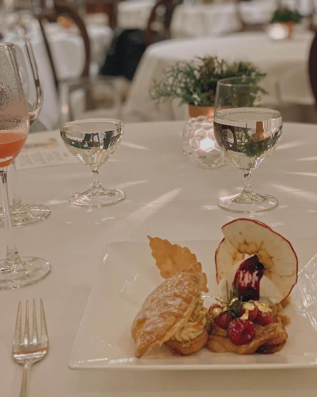 川本彩のグルメインスタ