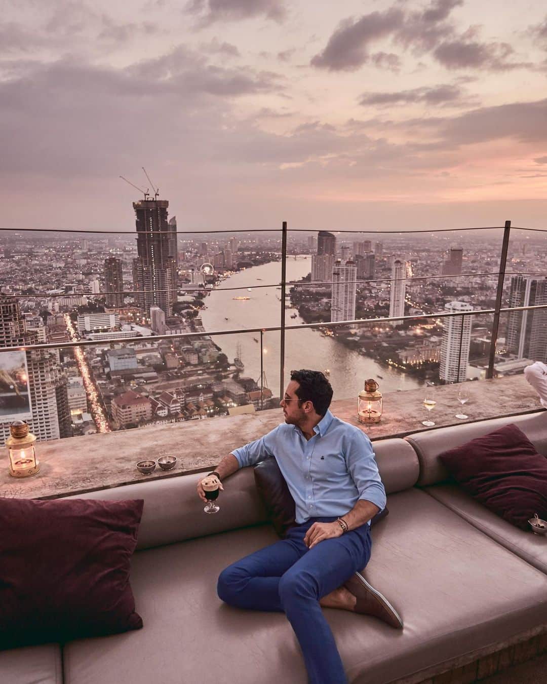 Sezgin YILMAZのインスタグラム：「chillin' like a villain..」