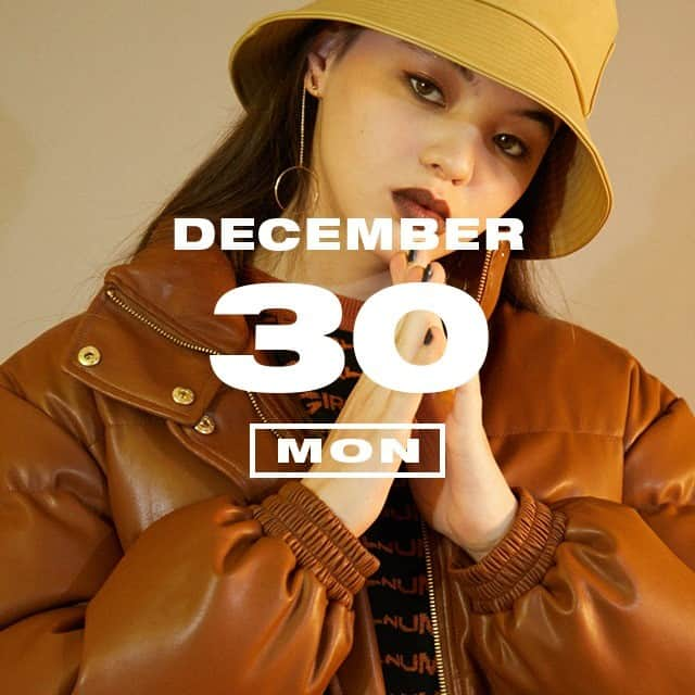 NYLON JAPANさんのインスタグラム写真 - (NYLON JAPANInstagram)「12月30日は 『ベーコンデイ』 2019年ラスト2daysは、スモーキーなベーコンカラーで ユニークなスタイリングをENJOY。  NYLON.JPでは「365日、毎日がアニバーサリー」をテーマに、ファッショナブルでユニークなスタイリングを毎日提案しているよ！  http://www.nylon.jp/365  MODEL: @7_EMIL_Y  #365anniversary #fashion #makeup #beauty #style #今日は何の日 #make #nylonjapan #nylonjp #coordinated #coordinates #ootd #outfi #coordinate #photography #beautiful #photooftheday #ベーコンデイ」12月30日 0時00分 - nylonjapan