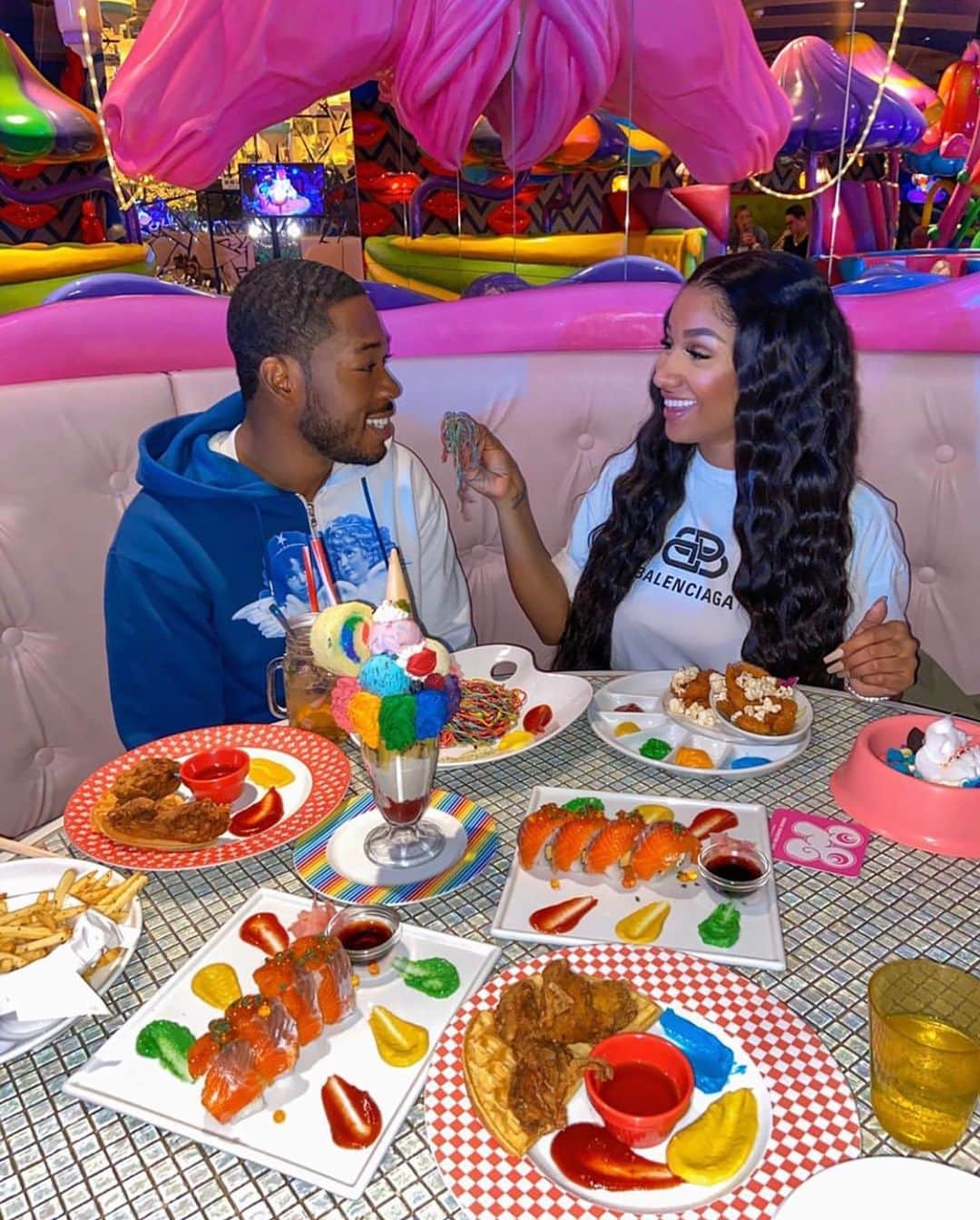 KAWAII MONSTER CAFEのグルメインスタ