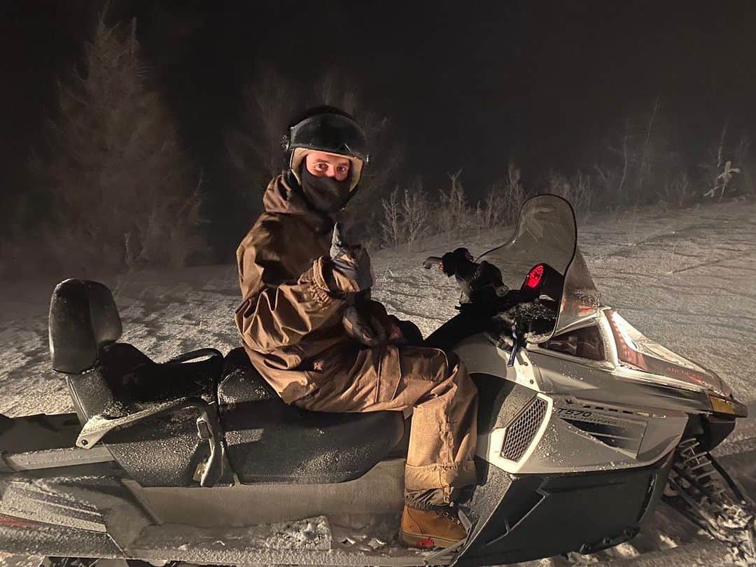 アルカディウシュ・ミリクのインスタグラム：「Pronti ad arrivare nel 2020? Io ci sono...😉🥶❄️ Ready for going to 2020? Here I am...😉 Gotowi na 2020 rok ? 😉」
