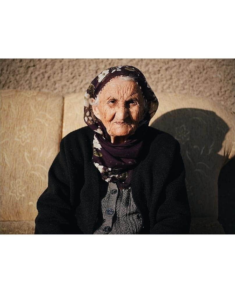 VuTheara Khamさんのインスタグラム写真 - (VuTheara KhamInstagram)「People in Cappadocia, Turkey (2019) 🇹🇷 It's a selection of pictures taken last month in Cappadocia, focus portrait.」12月30日 1時11分 - vutheara