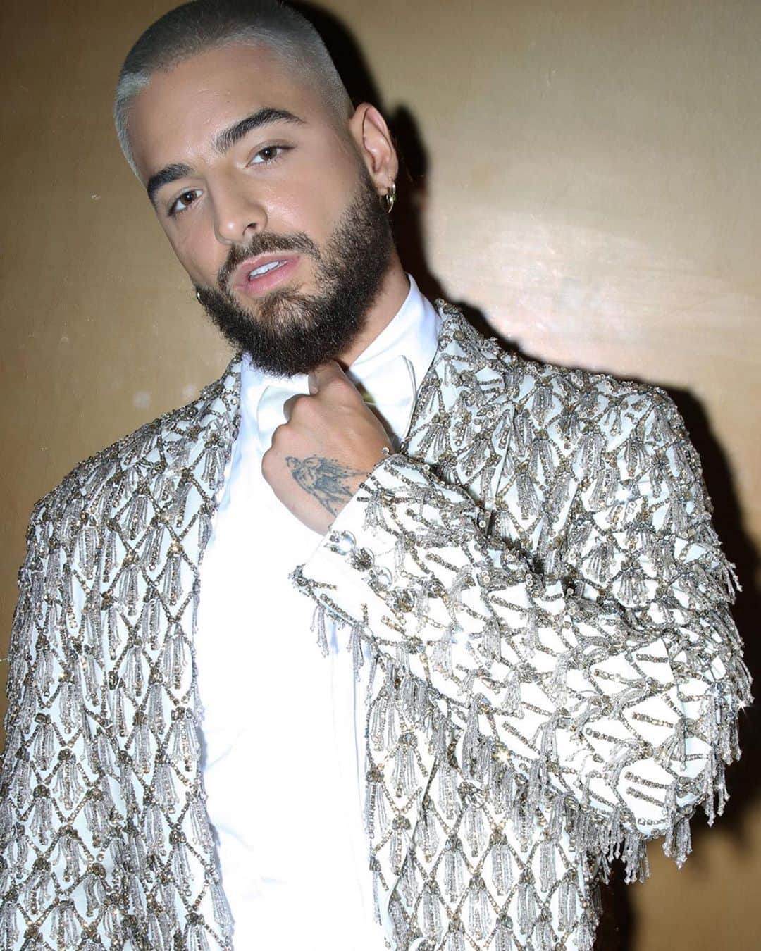 Moschinoさんのインスタグラム写真 - (MoschinoInstagram)「#Repost @marco_ovando ・・・ 2019 Highlight @maluma at the #MetGala2019 in @moschino by @itsjeremyscott #marcoovando #maluma #moschino @themarkhotelny」12月30日 1時35分 - moschino