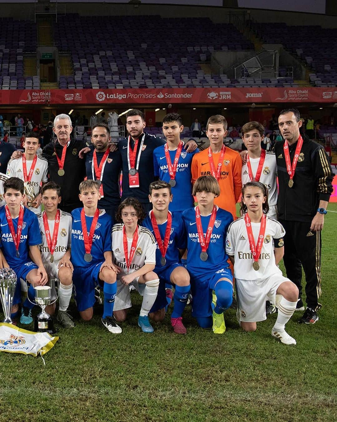 LFPさんのインスタグラム写真 - (LFPInstagram)「🥰 This is #LaLigaPromises! 🥰 • Lo que más nos gusta de #LaLigaPromises... ❤️ • #LaLiga #Football #FairPlay #Respect」12月30日 1時46分 - laliga