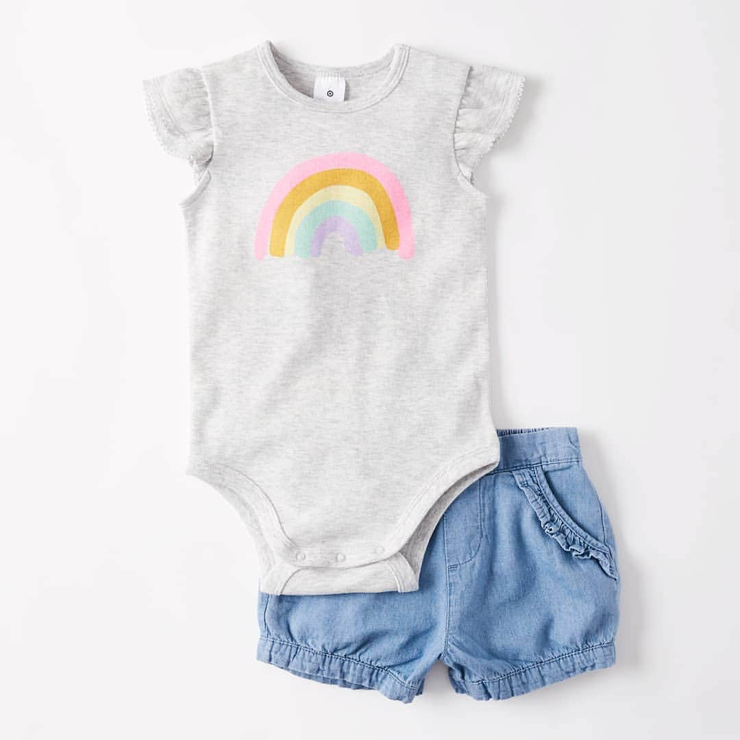 Target Australiaさんのインスタグラム写真 - (Target AustraliaInstagram)「Rainbow delights for your little sunshine 🎯♥️ #targetaus#targetausbaby」12月30日 4時09分 - targetaus