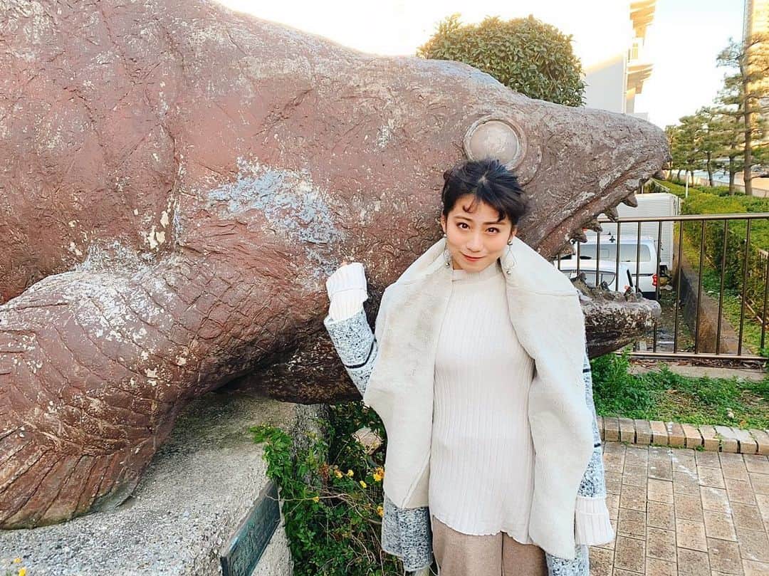 坂本遥奈さんのインスタグラム写真 - (坂本遥奈Instagram)「街で会ったシーラカンス📸 すんごい顔ね😳」12月30日 14時20分 - haruna_sakamoto_official