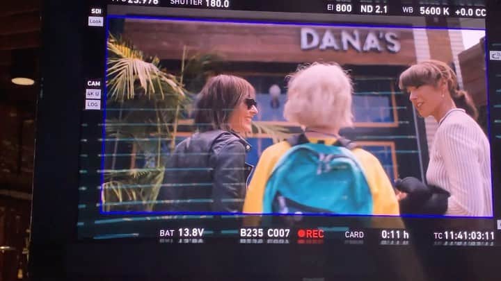 キャサリン・メーニッヒのインスタグラム：「Trust me, Wait. For. It. 😘 #Danas」