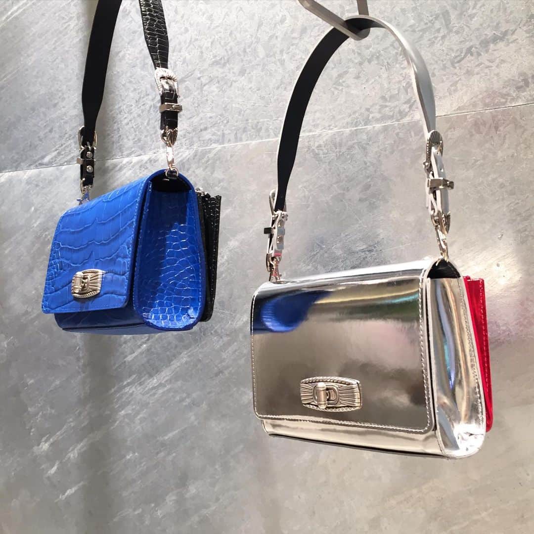 H BEAUTY&YOUTHさんのインスタグラム写真 - (H BEAUTY&YOUTHInstagram)「＜TOGA PULLA＞ leather mini bag ¥46,000-(+tax)  #H_beautyandyouth @h_beautyandyouth  #BEAUTYANDYOUTH #Unitedarrows #togapulla」12月30日 14時52分 - h_beautyandyouth