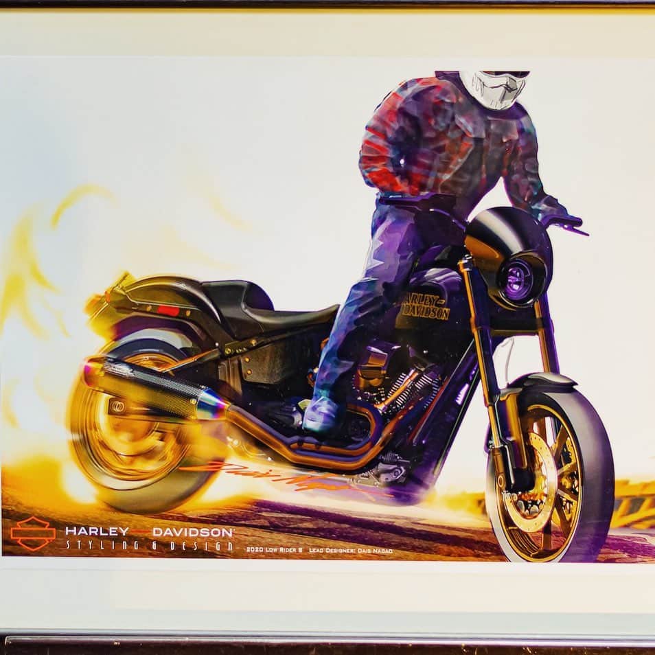 Harley-Davidson Japanさんのインスタグラム写真 - (Harley-Davidson JapanInstagram)「生命を吹き込め。 #ハーレー #harley #ハーレーダビッドソン #harleydavidson #バイク #bike #オートバイ #motorcycle #ローライダーS #lowriders #fxlrs #ソフテイル #softail #ミルウォーキーエイト #milwaukeeeight #スケッチ #sketch #ダイスナガオ #daisnagao #デザイン #design #2019 #自由 #freedom」12月30日 7時02分 - harleydavidsonjapan