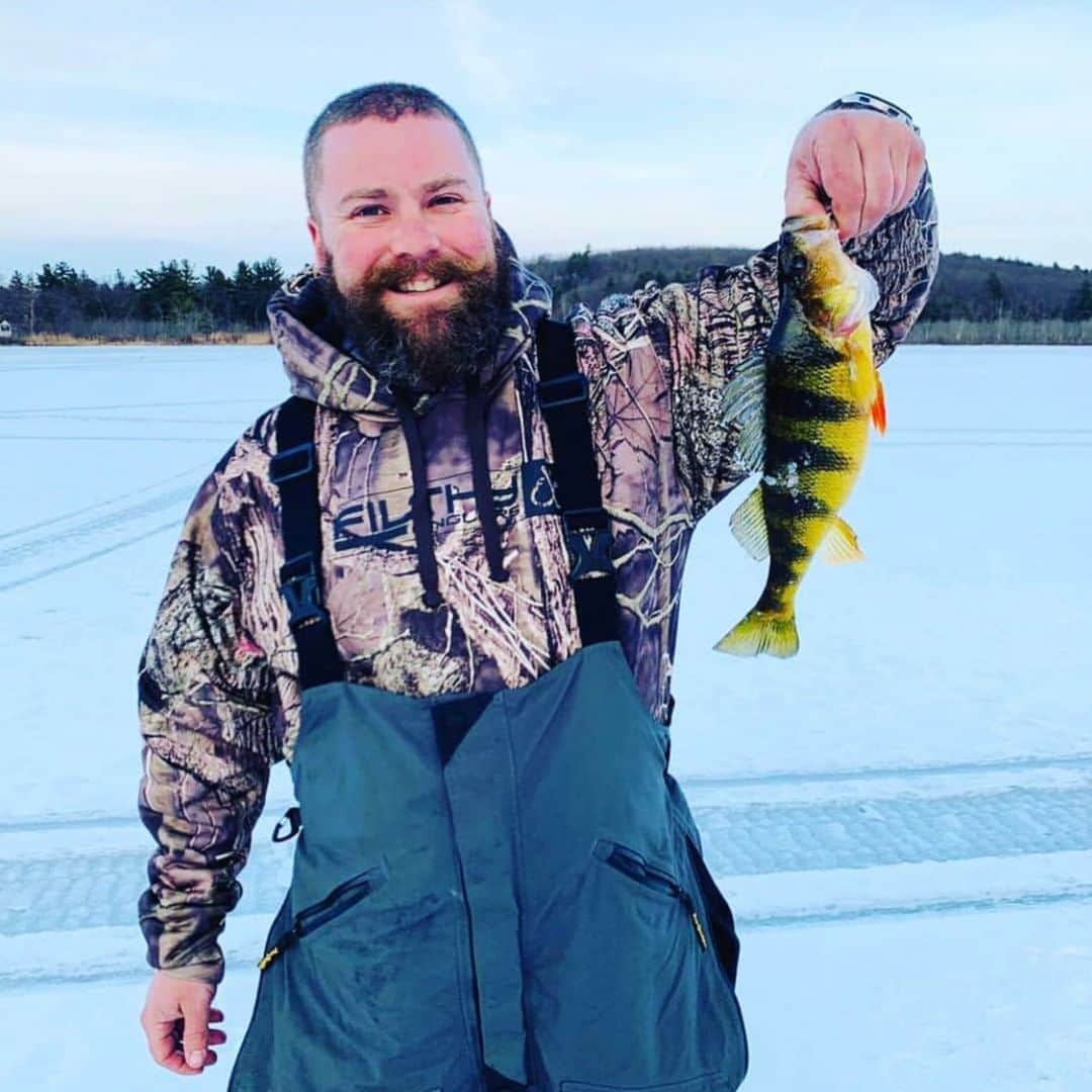 Filthy Anglers™さんのインスタグラム写真 - (Filthy Anglers™Instagram)「Happy Sunday everyone. Who’s been out on the ice? Team Filthy member @mikeyshamrocks basically has been on it every day for the past 3 weeks, well it seems like that. He landed this nice perch this past week! Who thinks we should plan a big Filthy Northeast Ice Fishing meet up? Mike you’re in charge! Congrats buddy, you are Certified Filthy, grab your camo koozie hoody at www.filthyanglers.com #icefishing #filthyanglers #bass #bassfishing #perch #getfilthy #angler」12月30日 9時01分 - filthyanglers
