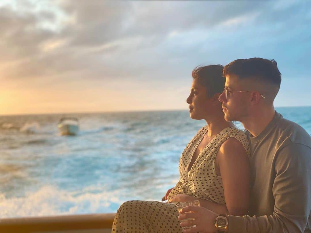 ニック・ジョナスさんのインスタグラム写真 - (ニック・ジョナスInstagram)「From the snow to the ocean. #lifeasitshouldbe」12月30日 9時05分 - nickjonas