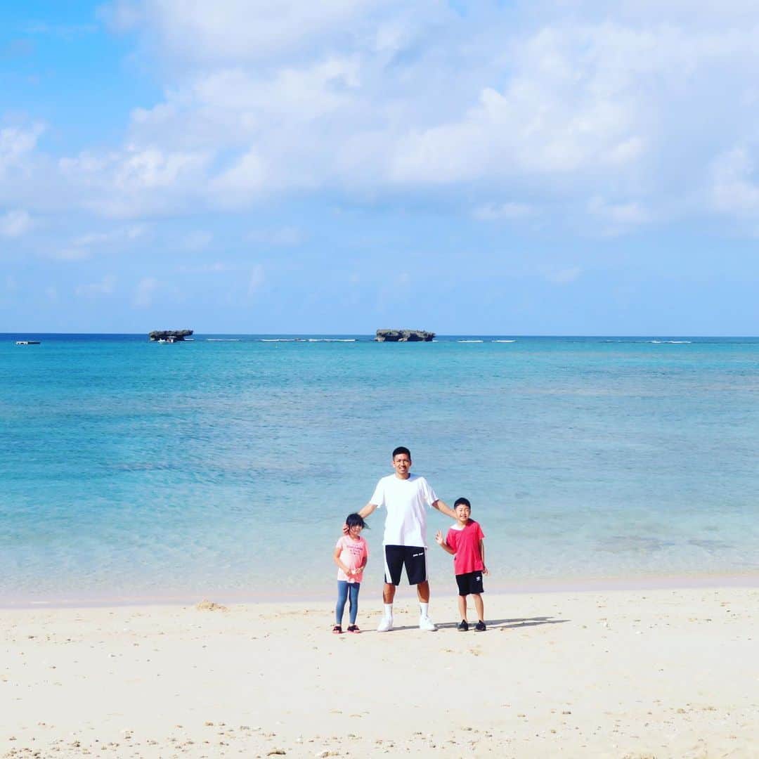 瀬戸貴幸のインスタグラム：「沖縄楽しかったー！！﻿ ﻿ 今年1年お世話になりました！﻿ ﻿ みなさん、良いお年を。﻿ ﻿ 来年もよろしくお願いします🤲🏻﻿ ﻿ #2019﻿ #holidays﻿ #okinawa﻿ #2020」