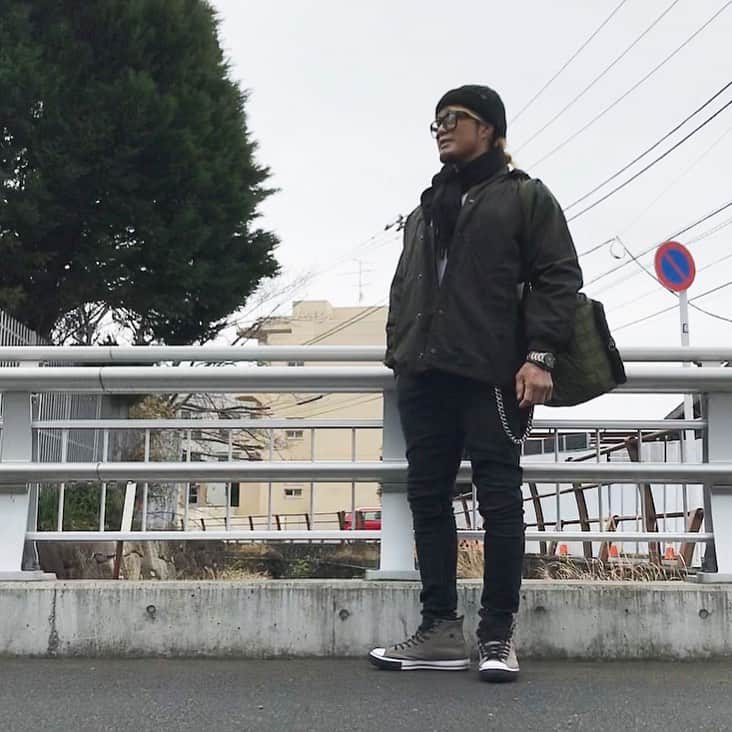 棚橋弘至さんのインスタグラム写真 - (棚橋弘至Instagram)「おはよう。道場へ🚶‍♂️ #ootd #Barbour」12月30日 9時50分 - hiroshi_tanahashi