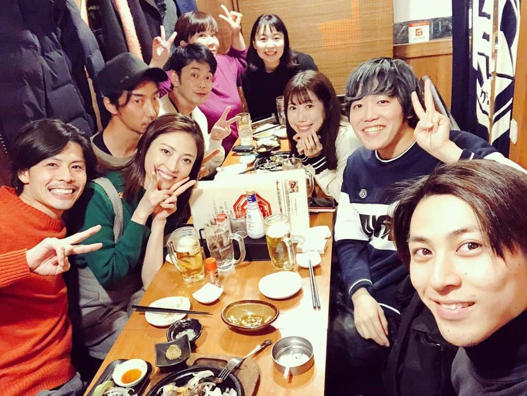 福田ゆみさんのインスタグラム写真 - (福田ゆみInstagram)「稽古後、皆でご飯行ったー✨✨ 素敵なメンバーばかりで楽しい🎵 2019年、今日で仕事納めだー。 最終稽古行ってきます。✨ #ライフリセット  #ライリセ  #仕事納め  #仲良くしてくれてありがとう  #舞台　#福田ゆみ  #福田ユミ」12月30日 11時03分 - yumifukuda0511