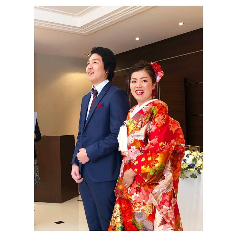 永井葉月さんのインスタグラム写真 - (永井葉月Instagram)「___________________________________________ 💐Happy Wedding 💐 Wishing you many years of joy and happiness!!! @asashio01.15 ☺️💗 . 私の大切な友達の結婚式👨💍👩 初めて結婚式に参加出来て しおりの綺麗な姿をみて感動😢✨ 本当に素敵な結婚式でした!!! 私はいつ結婚できるかな？🤔 これからも夫婦仲良く末永く お幸せに✨ _________________________________________ #結婚式 #wedding #幸せ #感動  #親友 #中央ホッケー部 #大好き  #おめでとう #お幸せに #love」12月30日 11時44分 - hazuki815hazuki